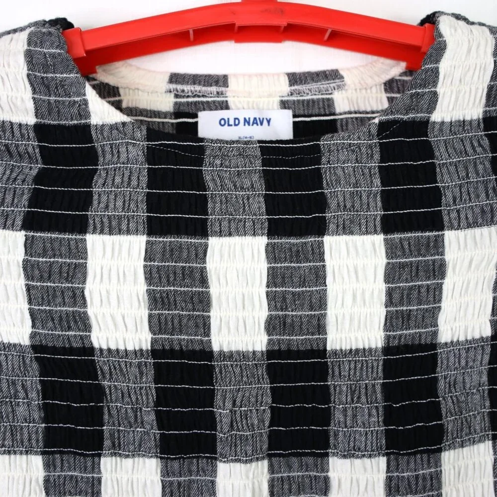 Old Navy Black White Plaid Flannel Smocked Long Sleeve Dress Girls‎ XL 14 16